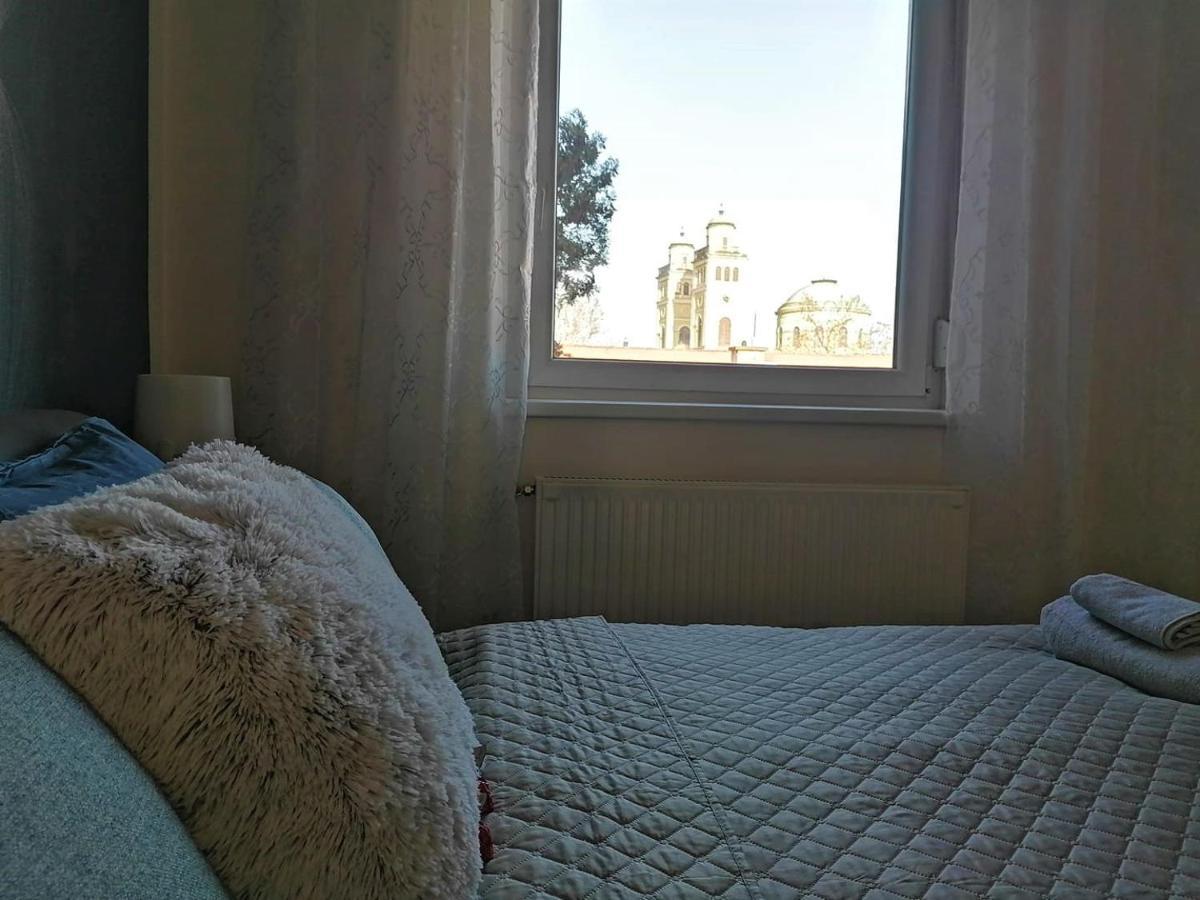 Sweet Central Apartment ,In The City Center Eger Buitenkant foto